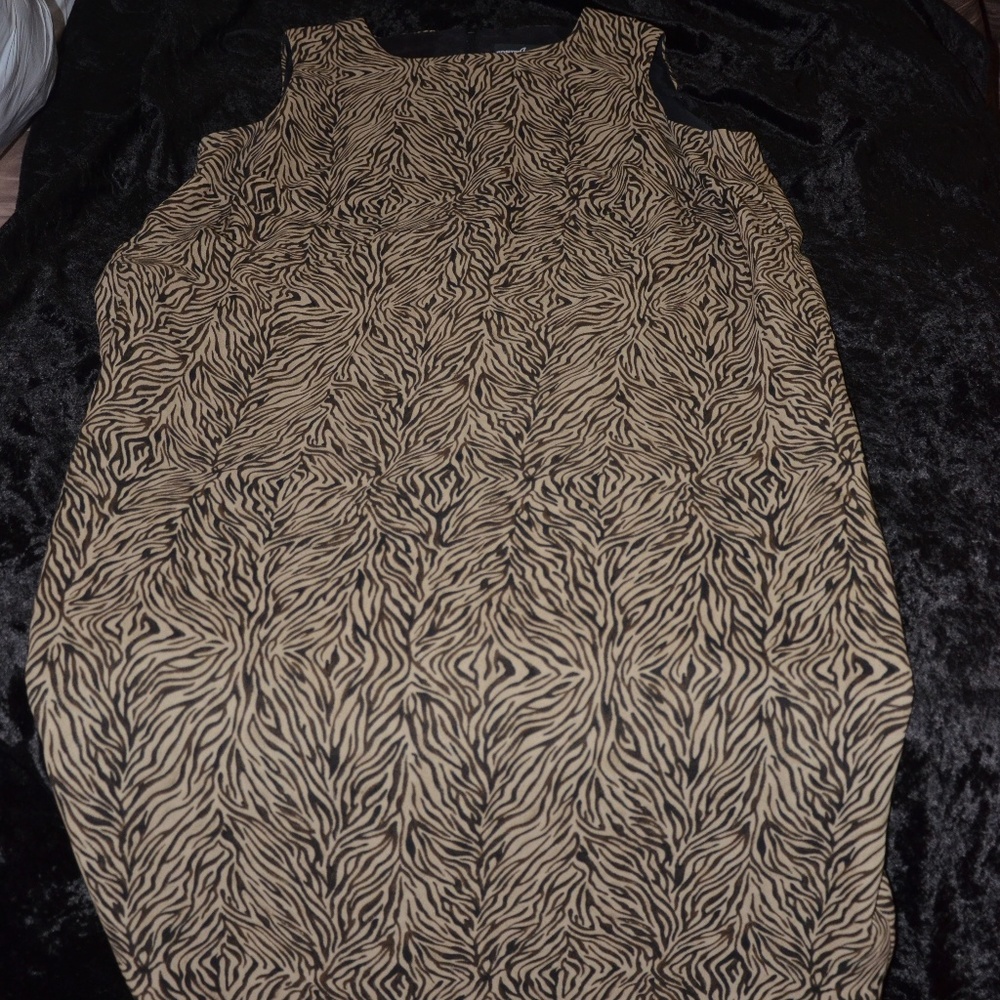 Black and Tan Print Maxi Dress